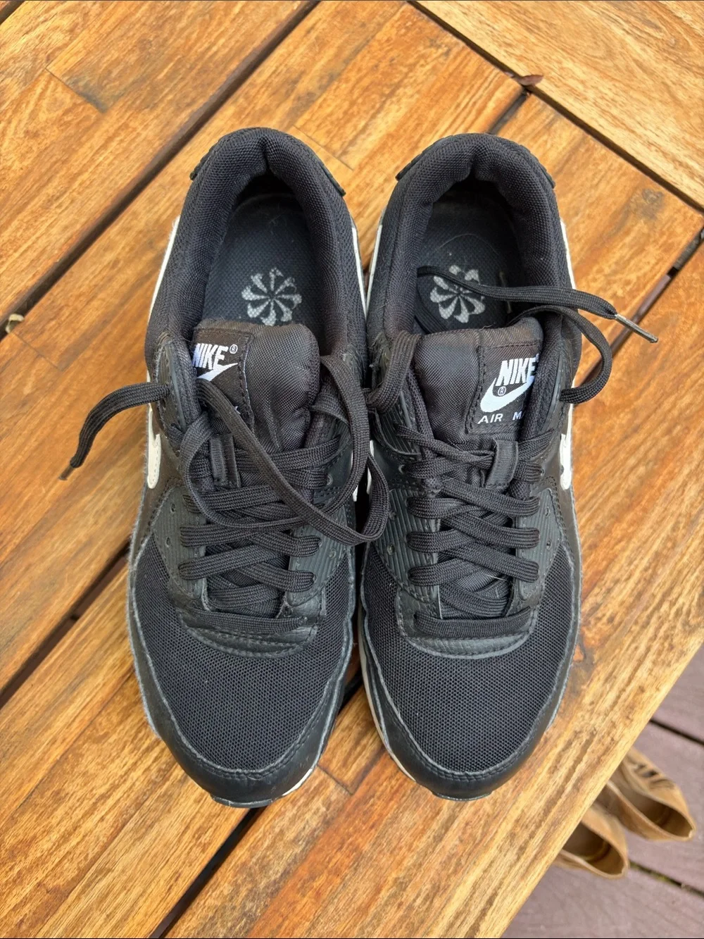 Nike Men’s Black & White Air Max Sneakers